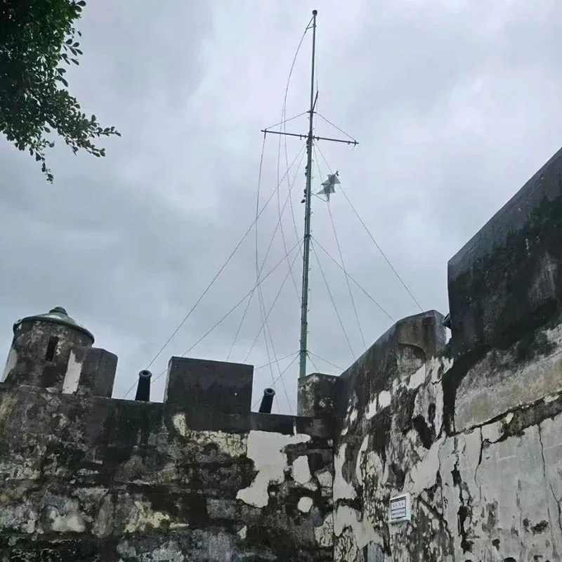 Mobiele toren van stalen buizen